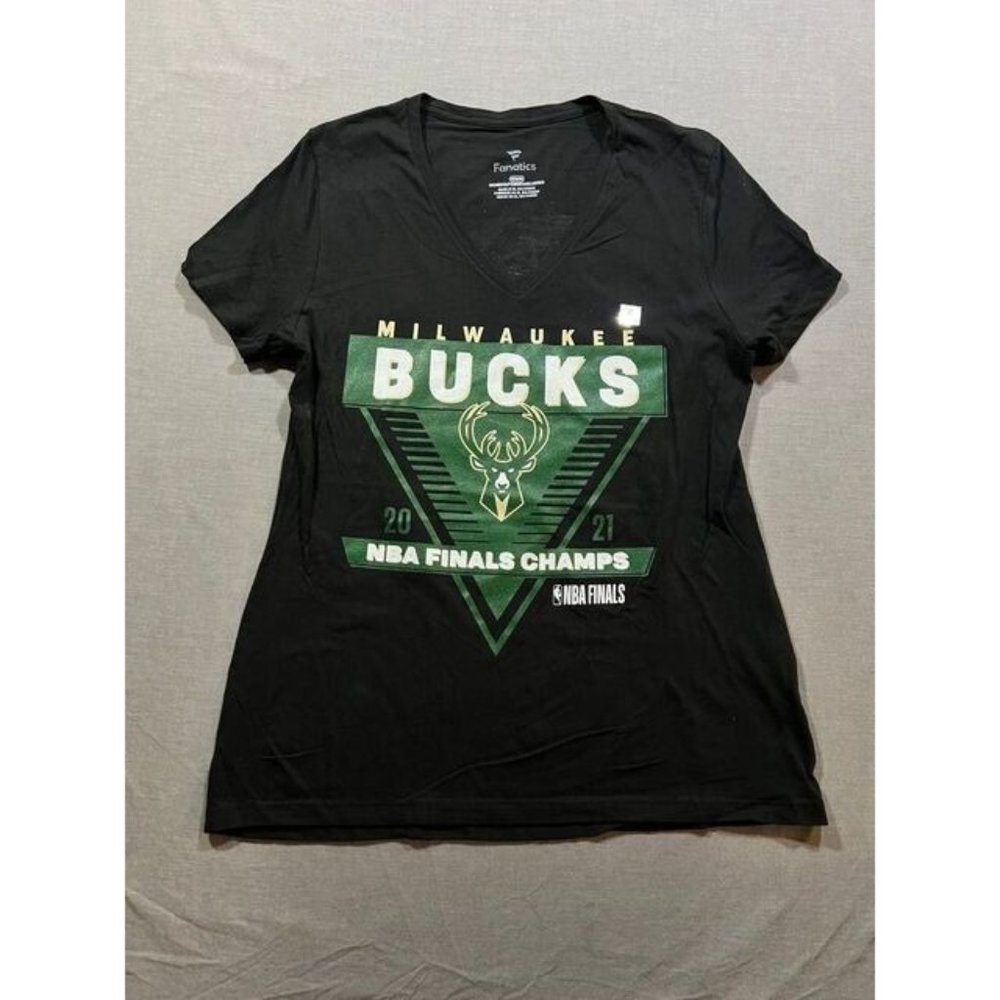 Milwaukee Bucks 2021 Champions Shirt Womens Medium Black Short Sleeve Tee.